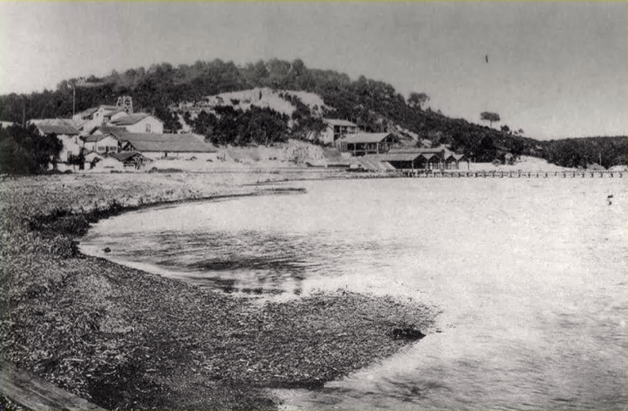 Carte postale ancienne de la plage de l'Argentière vers 1900